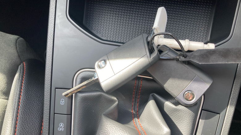 SEAT Ibiza 1.0 TSI 110 FR Sport 5dr Petrol Hatchback